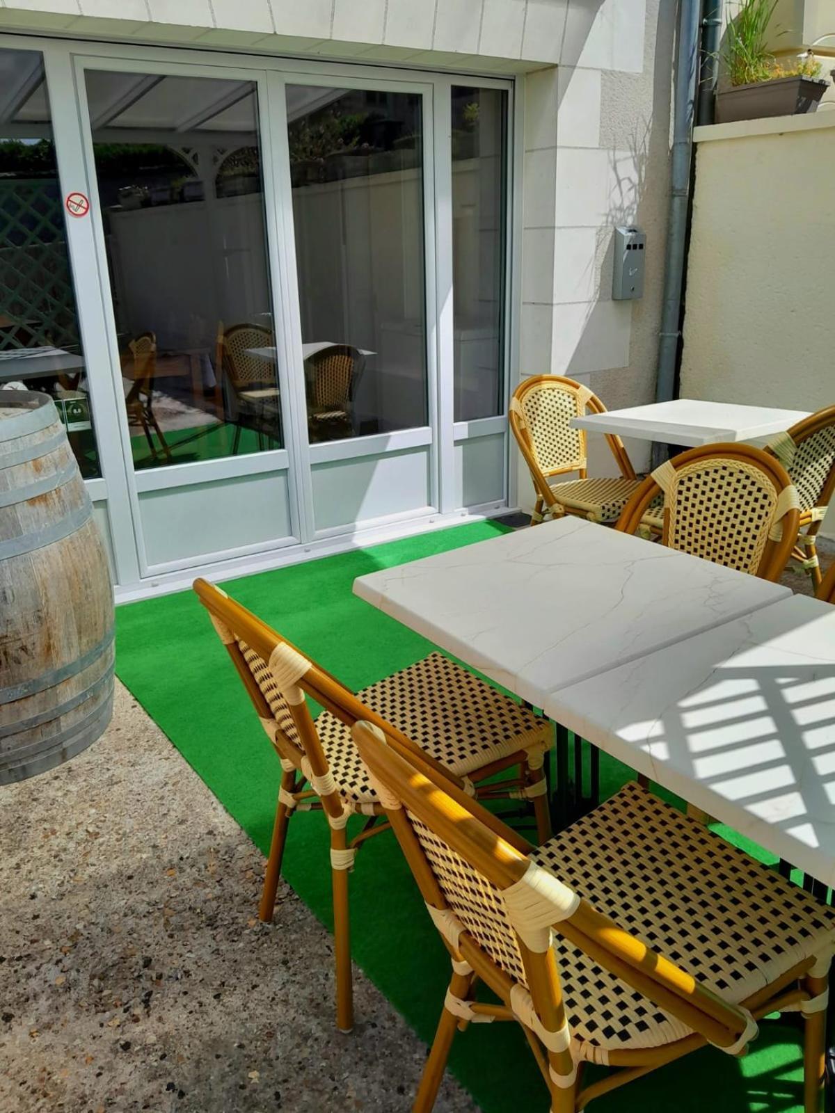 Le Relais De Poste Hotel Orbigny Exterior photo